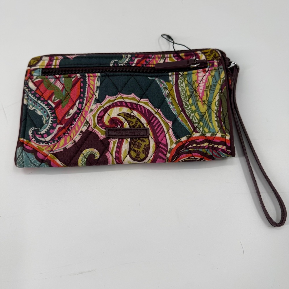 Vera Bradley Quilted Cotton Wristlet Wallet Multicolor Paisley Zip Around